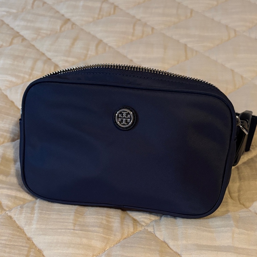 Tory Burch Navy Logo Belt Bag